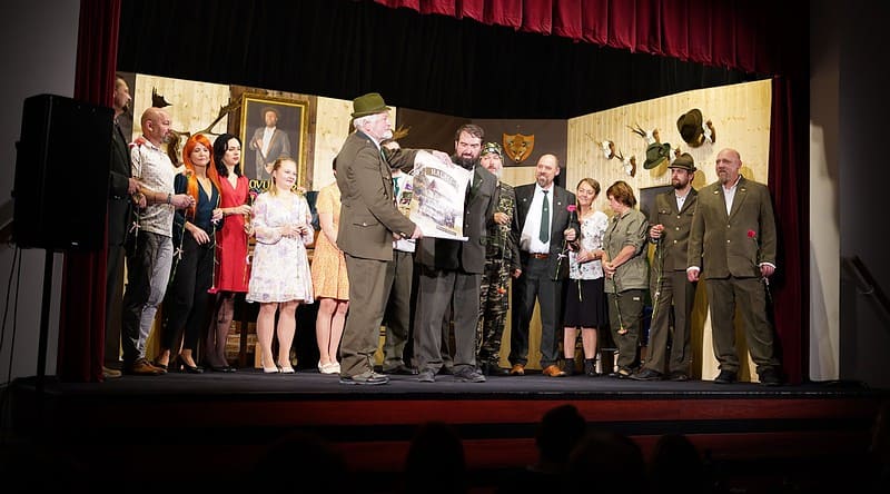 Kolofantí Koloveč - Halali