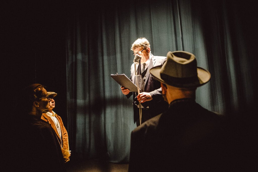 Z premiéry Romeo, Julie a tma