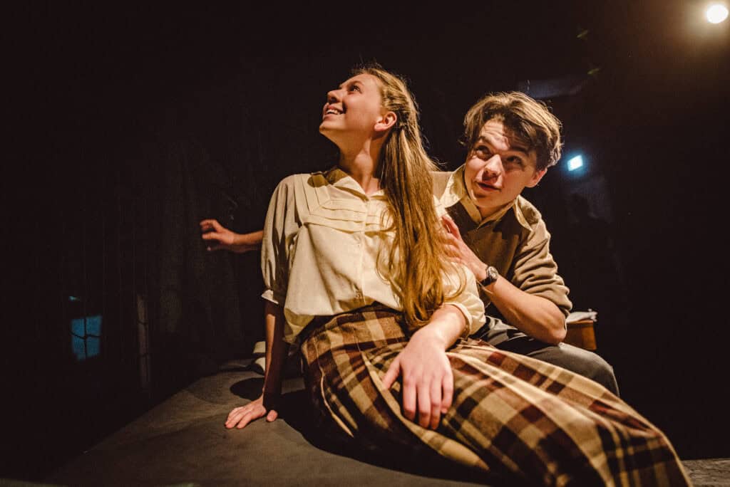 Z premiéry Romeo, Julie a tma