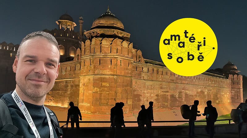 Deník Jakuba Pilaře z cesty zápisu amatérského divadla na seznam UNESCO