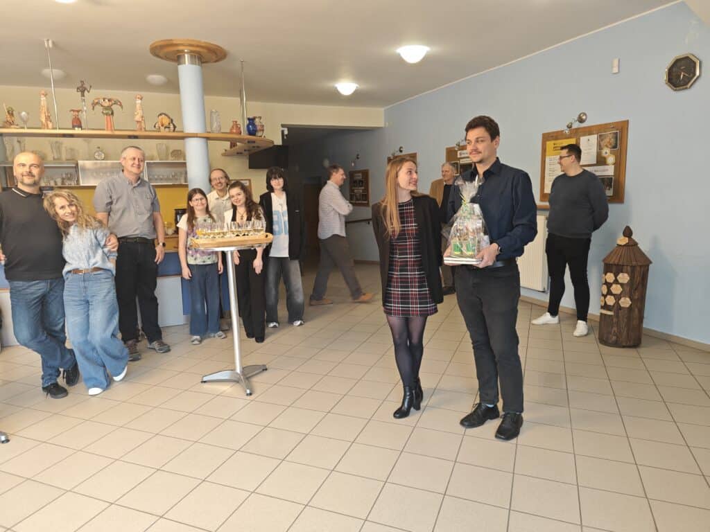 Zástupci obce na setkání se souborem | foto: Jana Lautrabchová